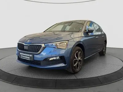 Używany Skoda Scala Drive 150 KM (110 kW) 2021 Niebieski Hatchback