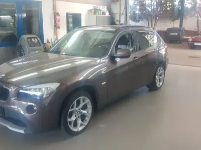 Gebraucht BMW X1 Sport Line 177 PS (130 kW) 2010 Braun SUV