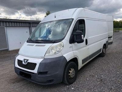 Gebraucht Peugeot Boxer 163 PS (119 kW) 2012 Weiß Van