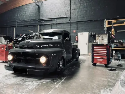 Gebraucht Ford V8 280 PS (205 kW) 1951 Grau Pickup