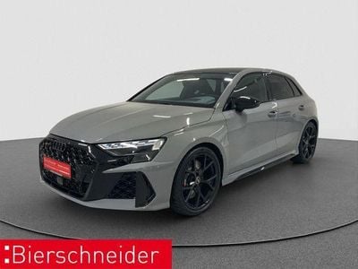 Neu Audi RS3 Sport 400 PS (294 kW) 2026 Grau Limousine