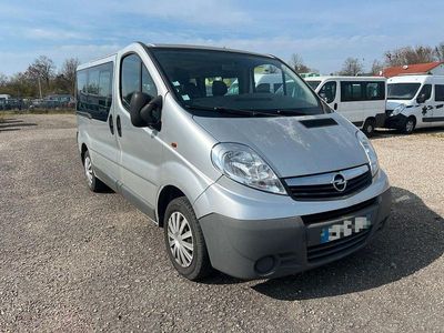 Begagnad Opel Vivaro 90 HK (66 kW) 2009 Silver Minibuss