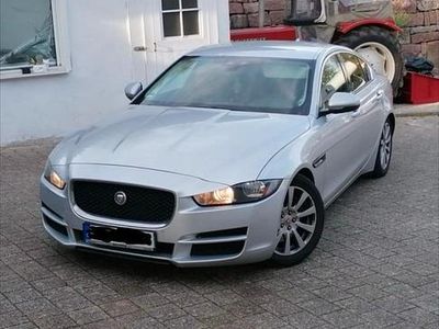 Gebraucht Jaguar XE 180 PS (132 kW) 2015 Silber Limousine