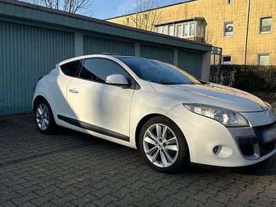 Gebraucht Renault Mégane Coupé Night&Day 131 PS (96 kW) 2009 Weiß Coupé