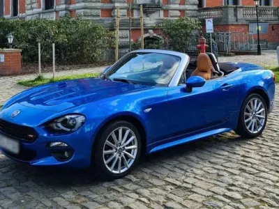Gebraucht Fiat 124 Spider Lusso 140 PS (102 kW) 2017 Blau Cabrio