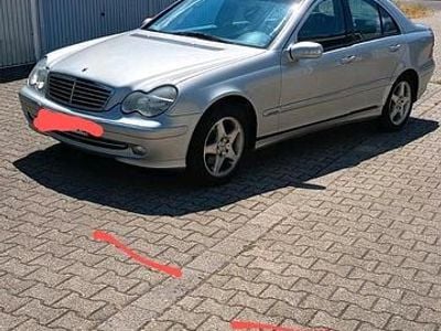 Mercedes C220