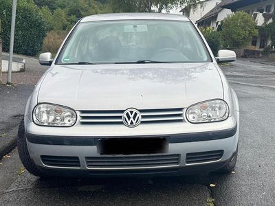 VW Golf IV