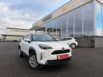 Gebraucht Toyota Yaris Cross Active 116 PS (85 kW) 2025 Weiß SUV