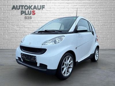 Weiß Gebraucht 2011 Smart ForTwo Coupé Coupé | 4.100 € (Guter Preis)