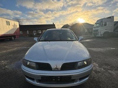 Grau Gebraucht 2003 Mitsubishi Carisma Limousine | 1.999 € (Etwas zu teuer)