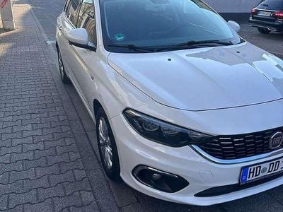 Gebraucht Fiat Tipo Easy 120 PS (88 kW) 2017 Weiß Kombi