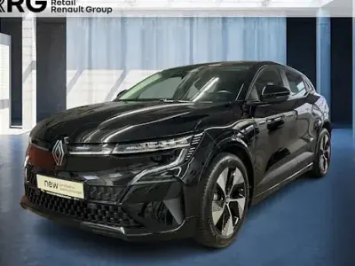 Używany Renault Megane E-Tech Equilibre 96 kW (131 KM) 2022 Czarny Sedan/Limuzyna