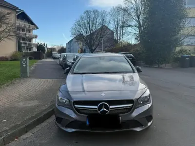 Gebraucht Mercedes CLA180 109 PS (80 kW) 2015 Silber Limousine