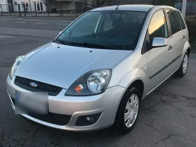 Gebraucht Ford Fiesta 80 PS (58 kW) 2007 Grau Kleinwagen