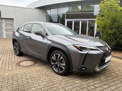 Lexus UX 250h