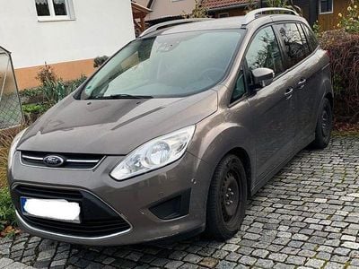 Gebraucht Ford Grand C-Max Trend 116 PS (85 kW) 2013 Grau Van / Kleinbus