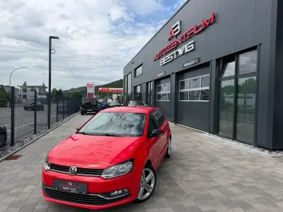 Gebraucht VW Polo Beats 75 PS (55 kW) 2017 Rot Kleinwagen