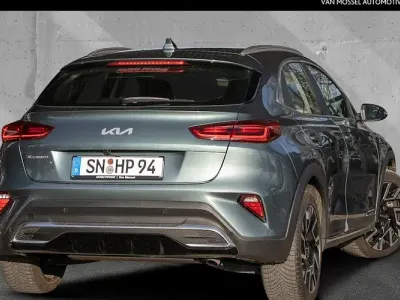 Gebraucht Kia XCeed Spirit 160 PS (117 kW) 2025 Yucca stahlgrau metallic SUV