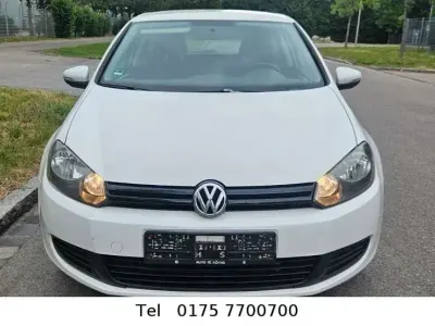 Gebraucht VW Golf VI Trendline 102 PS (75 kW) 2009 Weiß Kleinwagen