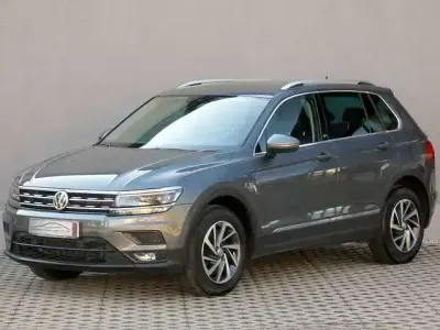 Gebraucht VW Tiguan Sound 190 PS (139 kW) 2017 Grau SUV