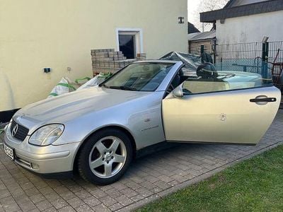 Gebraucht Mercedes SLK230 193 PS (141 kW) 1999 Grau Cabrio