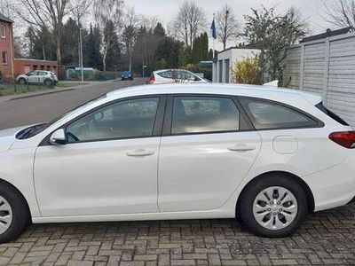 gebraucht Hyundai i30 i30Kombi 1.0 T-GDI Trend