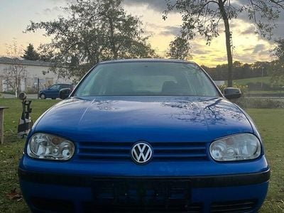 VW Golf IV