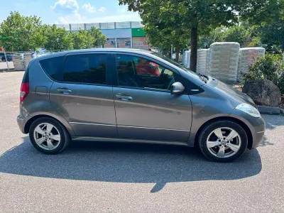 Gebraucht Mercedes A180 Avantgarde 109 PS (80 kW) 2009 Braun Kleinwagen