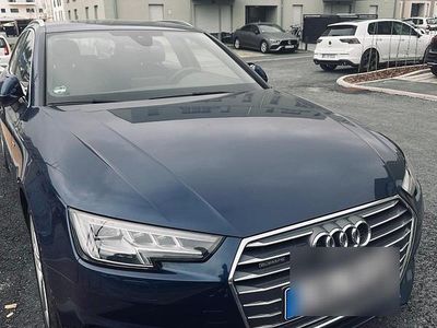Blau Gebraucht 2017 Audi A4 Kombi | 22.700 €