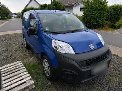 Gebraucht Fiat Fiorino 80 PS (58 kW) 2021 Blau Van / Kleinbus