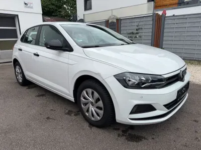 Gebraucht VW Polo Trendline 80 PS (58 kW) 2021 Weiß Kleinwagen
