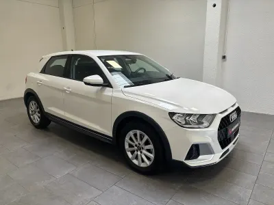Gebraucht Audi A1 Basis 110 PS (80 kW) 2022 Weiß SUV