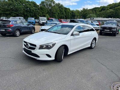 Mercedes CLA200