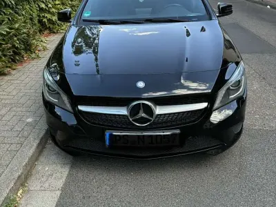 Gebraucht Mercedes CLA250 211 PS (155 kW) 2015 Schwarz Coupé