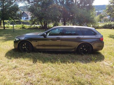 Second-hand BMW M550 Performance 379 CP (278 kW) 2013 Maro Berlinǎ