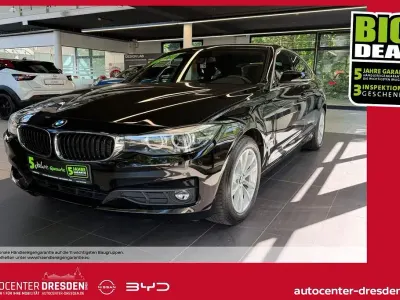 Gebraucht BMW 318 Advantage 150 PS (110 kW) 2019 Schwarz Limousine