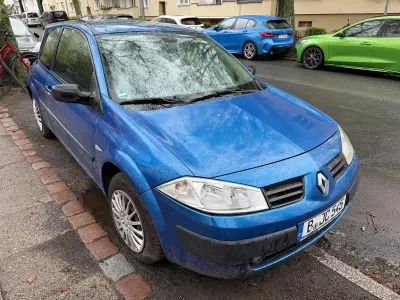 Gebraucht Renault Mégane II 113 PS (83 kW) 2003 Blau Limousine