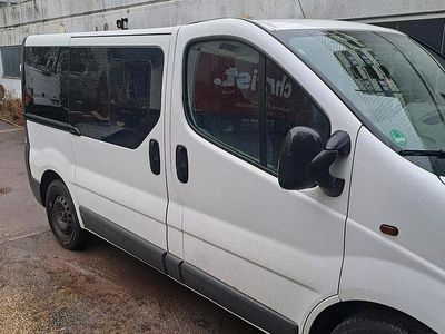 Gebraucht Opel Vivaro 114 PS (83 kW) 2014 Weiß Van / Kleinbus