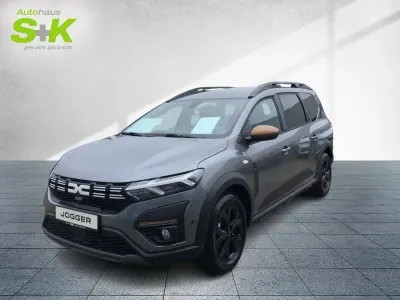 Gebraucht Dacia Jogger Extreme 141 PS (103 kW) 2025 Dolomitgrau (grau) Van / Kleinbus
