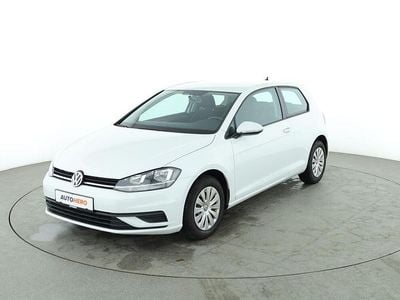 Weiß Gebraucht 2018 VW Golf Trendline Limousine | 11.460 € (Guter Preis)
