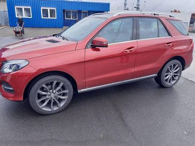 Rot Gebraucht 2018 Mercedes GLE350 SUV | 38.500 € (Fairer Preis)