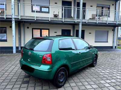VW Polo