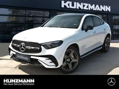 Gebraucht Mercedes GLC300 AMG 269 PS (197 kW) 2026 Manufaktur opalithweiß bright Coupé