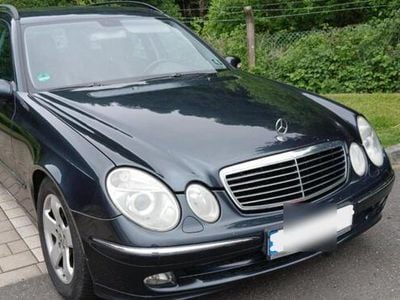 Mercedes E220