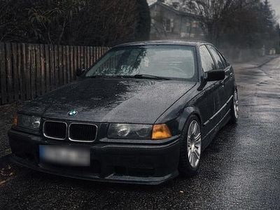 Usata BMW 325 M Sport 192 CV (141 kW) 1992 Nero Berlina