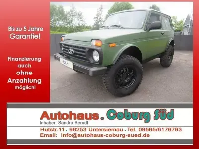 Gebraucht Lada niva 83 PS (61 kW) 2017 Grün SUV