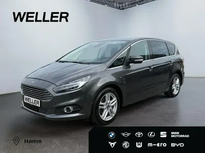 Gebraucht Ford S-MAX Titanium 190 PS (139 kW) 2019 Grau Van / Kleinbus