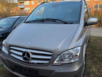 Gebraucht Mercedes 220 163 PS (119 kW) 2013 Beige Van / Kleinbus