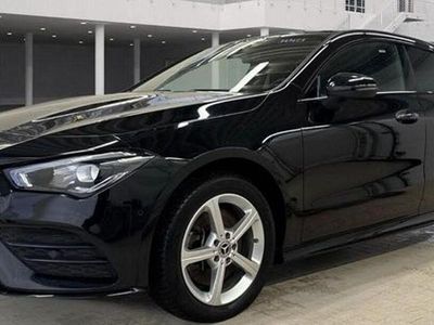 Gebraucht Mercedes CLA250e Shooting Brake AMG line 160 PS (117 kW) 2022 Nachtschwarz  unilack Kombi