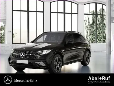 Gebraucht Mercedes GLC450 AMG 367 PS (269 kW) 2025 Lack obsidianschwarz SUV